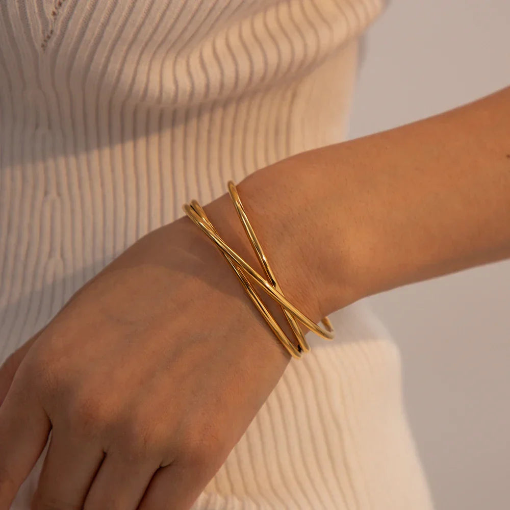 Pulseira Entrelaçada Banhado a Ouro 18K